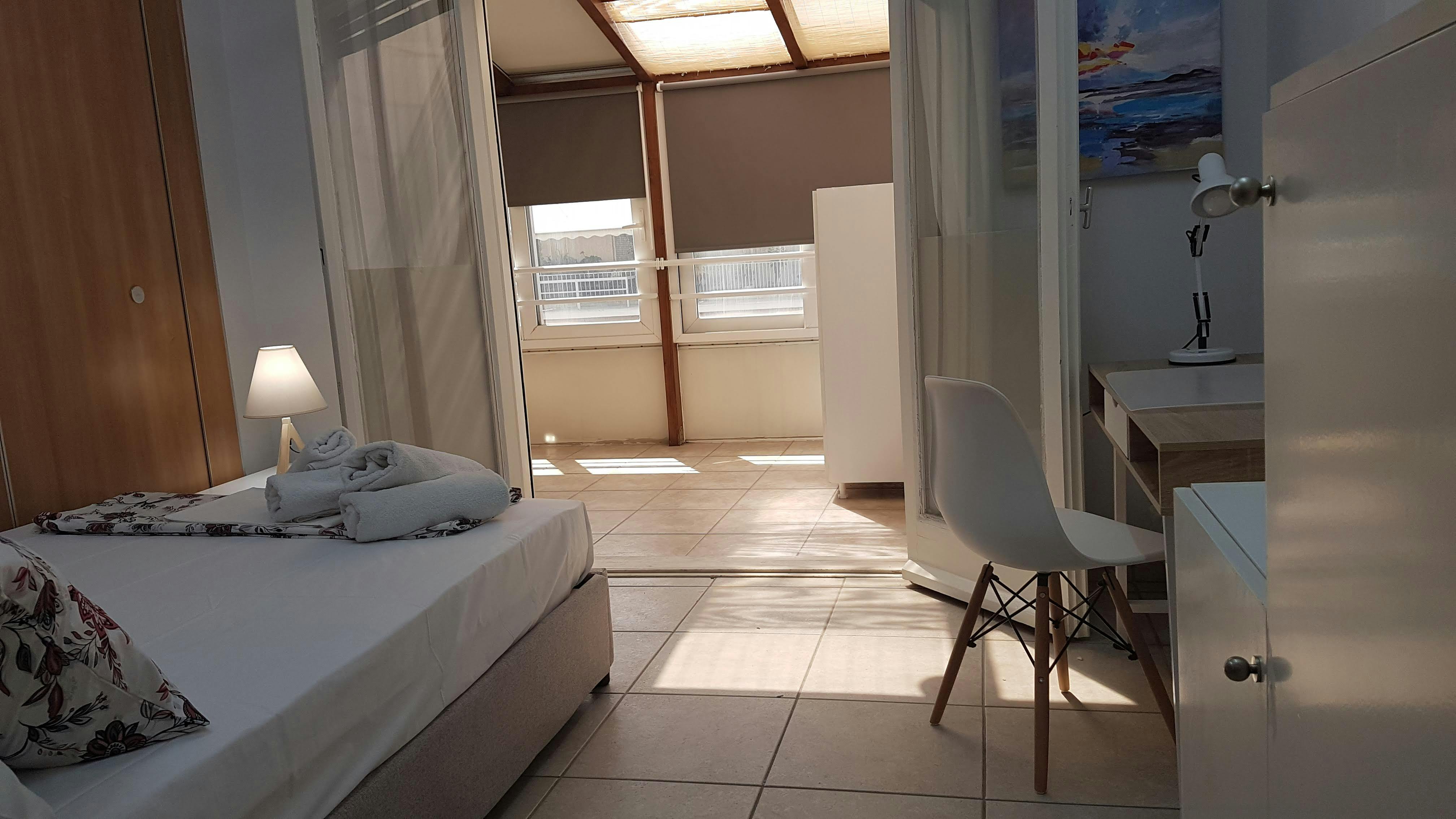 3is Septemvriou, Athens preview