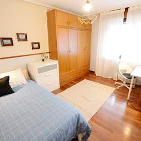 Private room for rent for €470 per month in Galdakao, Juan Bautista Uriarte etorbidea
