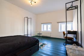 Casa para alugar por € 815 por mês em Arlon, Rue de Neufchâteau