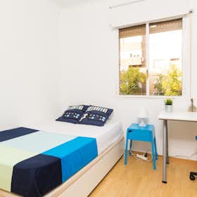 WG-Zimmer for rent for 600 € per month in Madrid, Calle de Palos de la Frontera