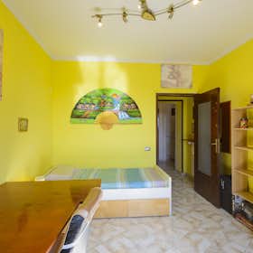 Private room for rent for €650 per month in Rome, Via Pellegrino Matteucci