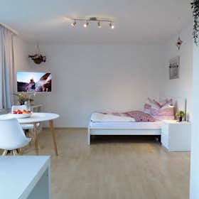 Studio for rent for €900 per month in Düsseldorf, Grafenberger Allee