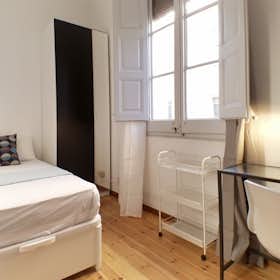 Private room for rent for €780 per month in Barcelona, Carrer de Còrsega