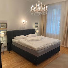 Apartment for rent for €1,500 per month in Vienna, Wimmergasse
