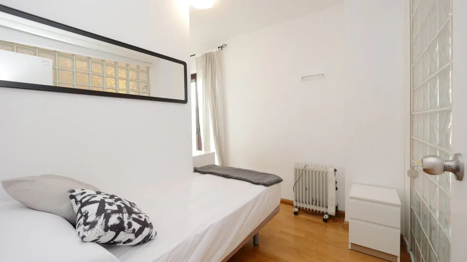 Private room in Carrer de la Unió, Barcelona (1084235) ROOM