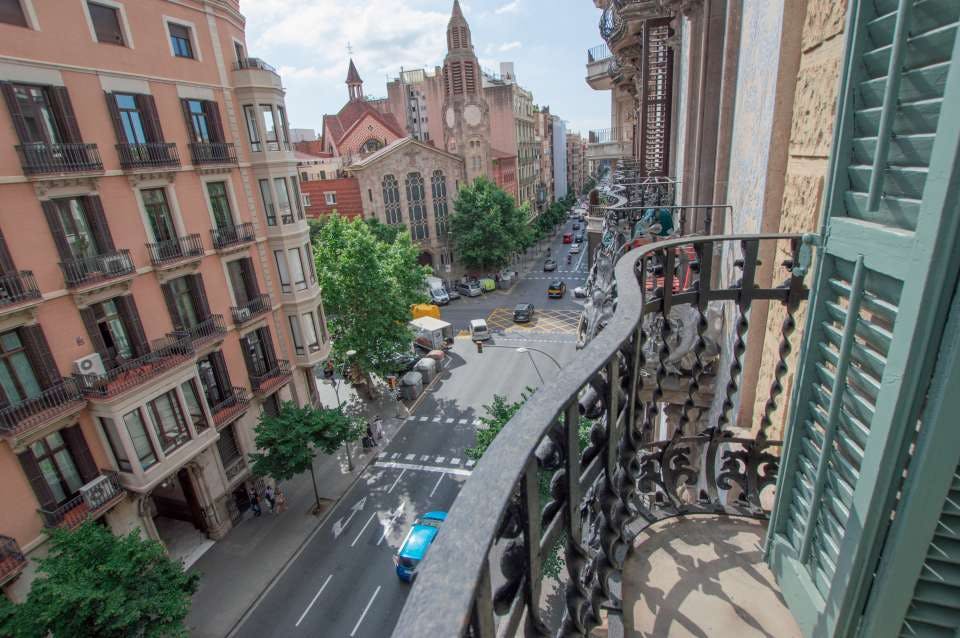 preview gallery tile