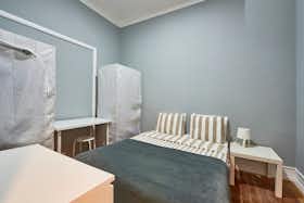 Privé kamer te huur voor € 450 per maand in Lisbon, Rua Augusto Gil