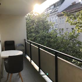 Apartment for rent for €1,390 per month in Vienna, Stuwerstraße