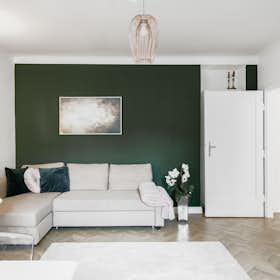 Apartment for rent for €1,800 per month in Vienna, Schelleingasse
