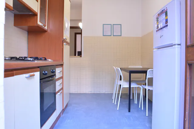 Private room in Via Tigellio, Cagliari (1087038) room image 10