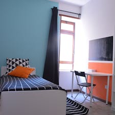 WG-Zimmer for rent for 420 € per month in Cagliari, Via Tigellio