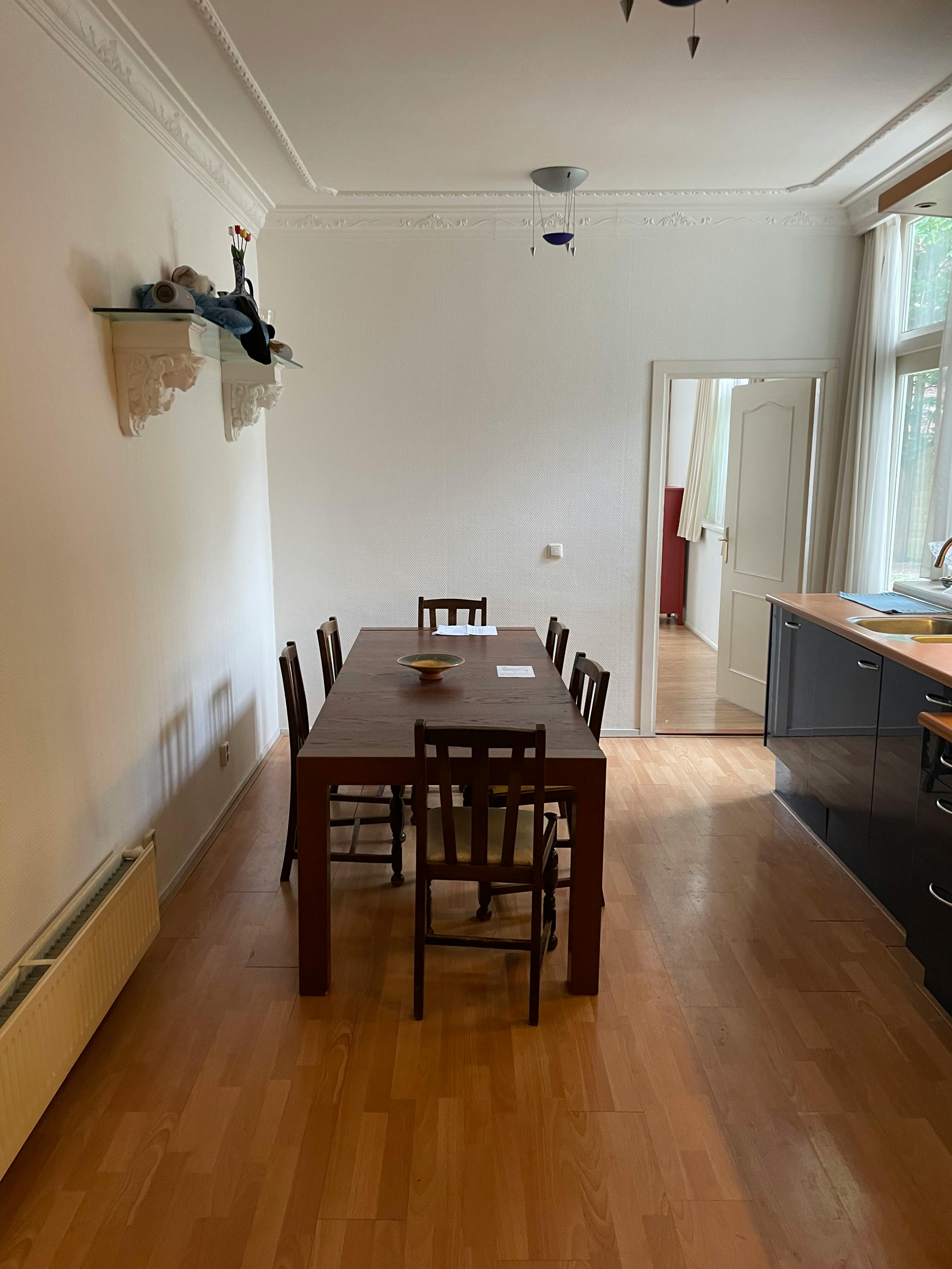 Appartement aan Emmapark, The Hague