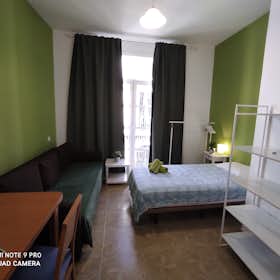 Private room for rent for €600 per month in Málaga, Calle Ramón Franquelo