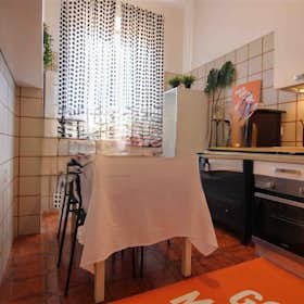 Private room for rent for €760 per month in Bologna, Via Pelagio Palagi