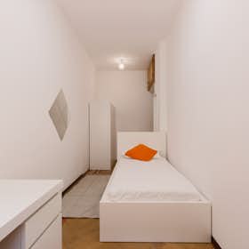 Private room for rent for €460 per month in Turin, Via Antonio Giuseppe Ignazio Bertola