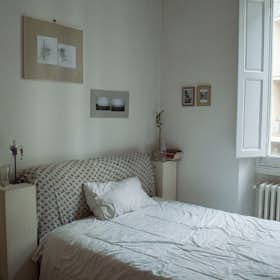 Pokój prywatny do wynajęcia za 470 € miesięcznie w mieście Florence, Via Fra' Giovanni Angelico