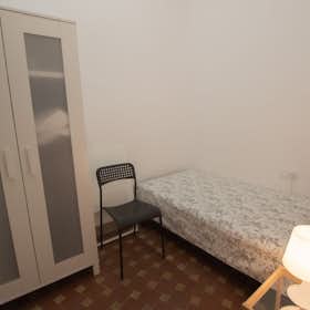 Private room for rent for €395 per month in Barcelona, Carrer de Balmes