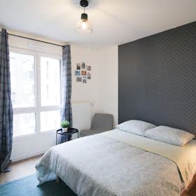 Private room for rent for €820 per month in Clichy, Rue Mozart