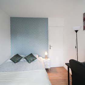 Private room for rent for €730 per month in Clichy, Rue Mozart