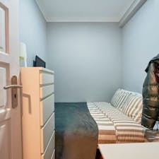 WG-Zimmer for rent for 450 € per month in Amadora, Avenida Eduardo Jorge