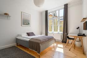 Private room for rent for €1,681 per month in Copenhagen, Østbanegade