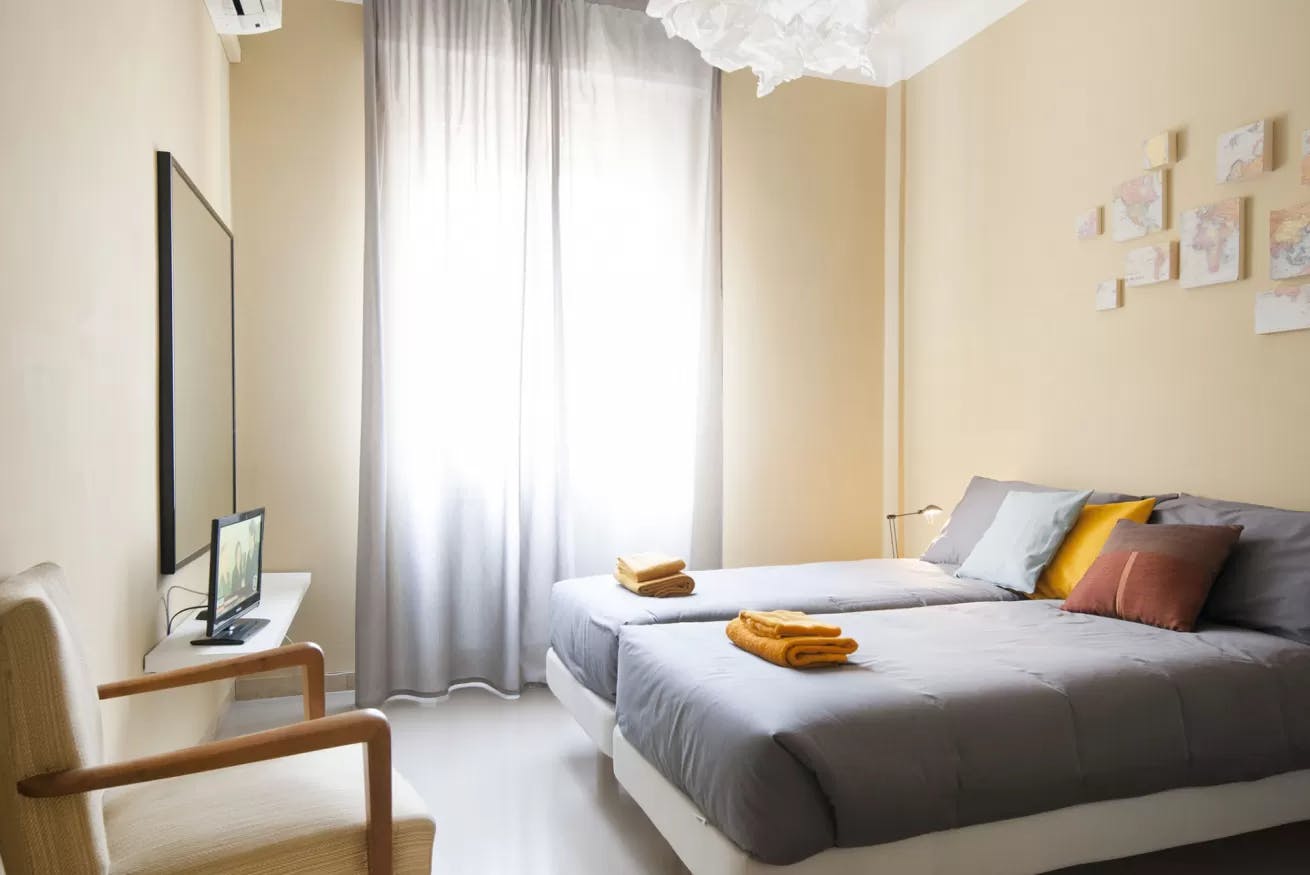 Via del Borgo di San Pietro, Bologna preview