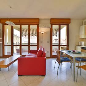 Monolocale in affitto a 1.540 € al mese a Bologna, Via Emilia Levante