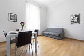 Apartment for rent for €1,810 per month in Bologna, Via Guglielmo Marconi