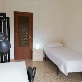Private room for rent for €250 per month in Valencia, Calle Marino Blas de Lezo