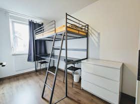 私人房间 正在以 €290 的月租出租，其位于 Dortmund, Steinhammerstraße