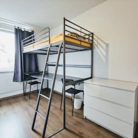WG-Zimmer zu mieten für 290 € pro Monat in Dortmund, Steinhammerstraße