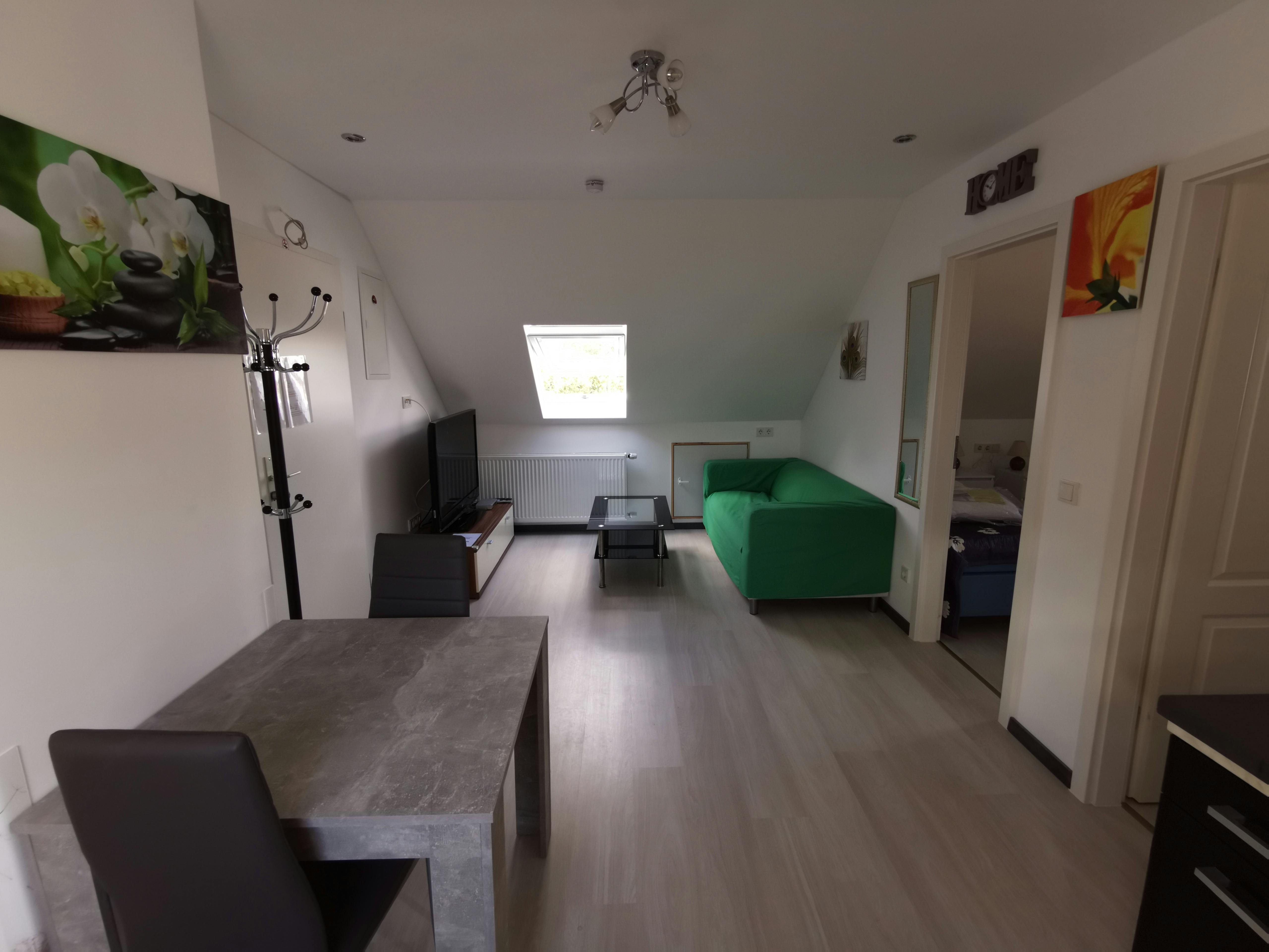 Apartament de închiriat pentru 1.500 EUR pe lună în Köln, Ebereschenweg