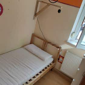 Habitación privada en alquiler por 410 € al mes en Leinfelden-Echterdingen, Leinfelder Straße