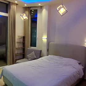 单间公寓 正在以 €770 的月租出租，其位于 Thessaloníki, Egnatia