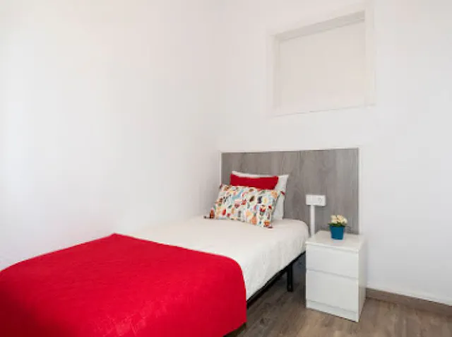 Private room in Carrer de València, Barcelona (1093986) room image 1