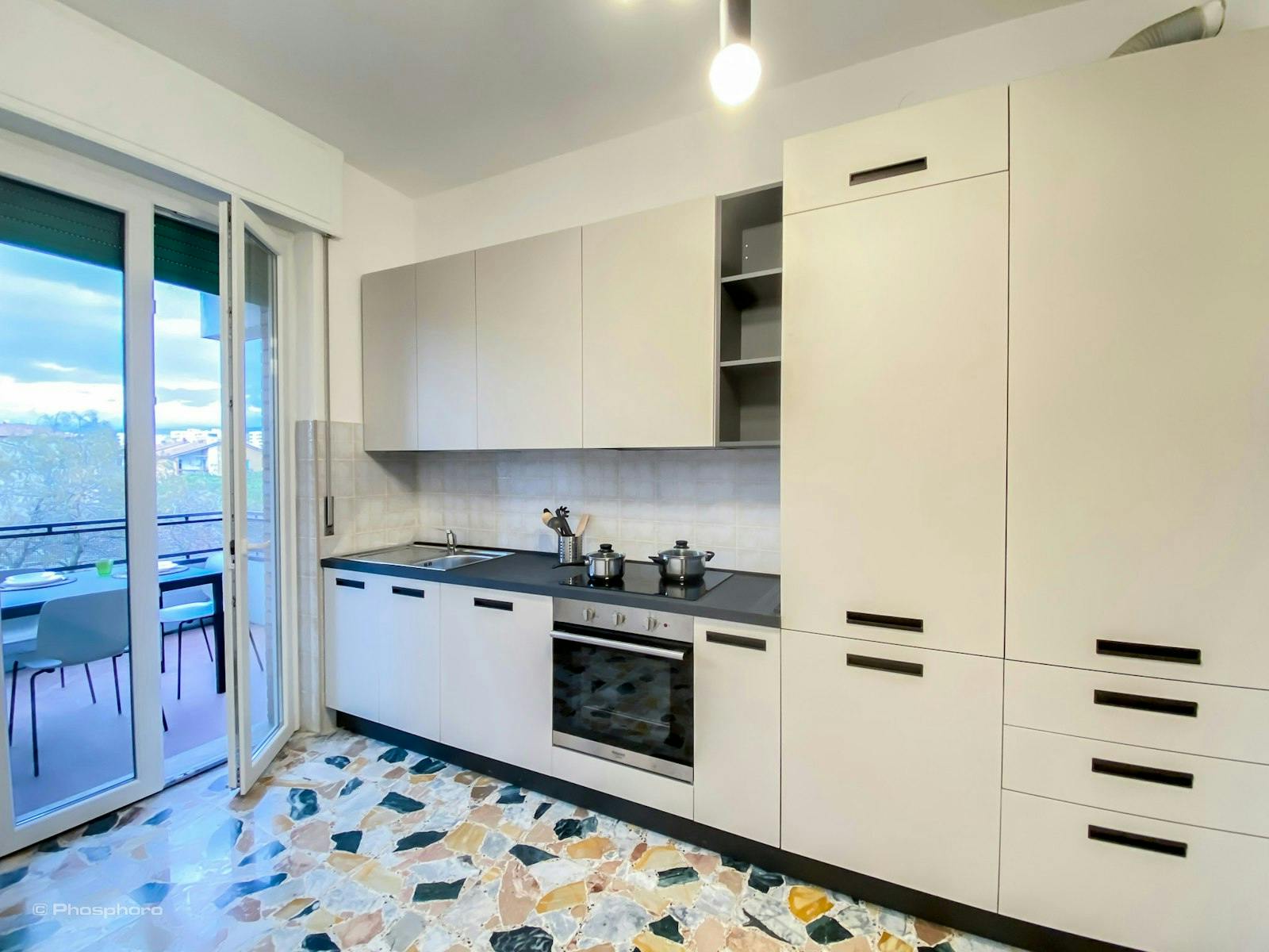 Single room Verona, 1 bed, 16m² — photo 277