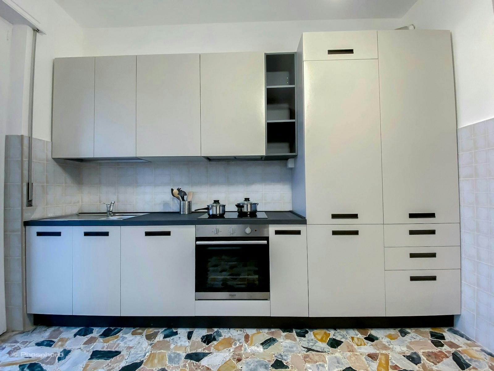 Single room Verona, 1 bed, 16m² — photo 322