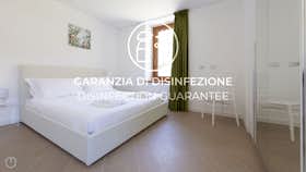 Apartamento para alugar por € 1.136 por mês em Valdisotto, Tiola