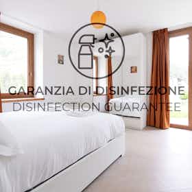 公寓 正在以 €1,136 的月租出租，其位于 Valdisotto, Tiola