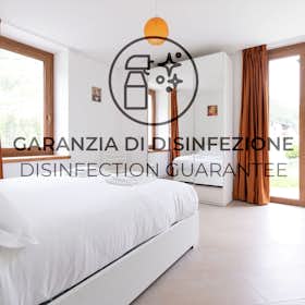 Lägenhet att hyra för 1 136 € i månaden i Valdisotto, Tiola