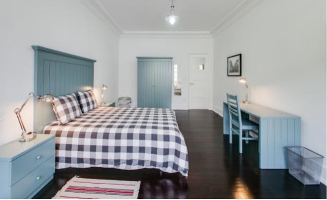 Avenida Praia da Vitória, Lisbon preview