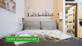 Studio for rent for €650 per month in Turin, Via Giambattista Gropello