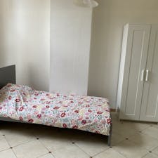 Studio for rent for €595 per month in Brussels, Rue Saint-Christophe