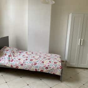 Monolocale in affitto a 695 € al mese a Brussels, Rue Saint-Christophe