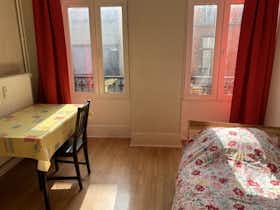 Chambre privée à louer pour 545 €/mois à Brussels, Rue Saint-Christophe