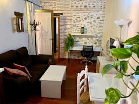 Wohnung zu mieten für 775 € pro Monat in Granada, Calle Gloria