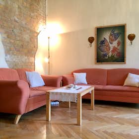 Wohnung for rent for 307.999 HUF per month in Budapest, Baross utca