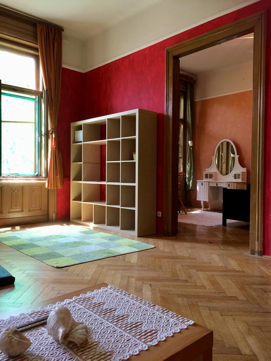 Baross utca, Budapest preview