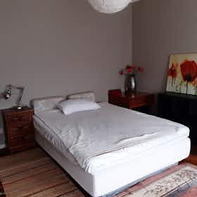 私人房间 正在以 €695 的月租出租，其位于 Grimbergen, Mutsaertplaats