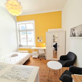 WG-Zimmer for rent for 930 € per month in Bonn, Combahnstraße